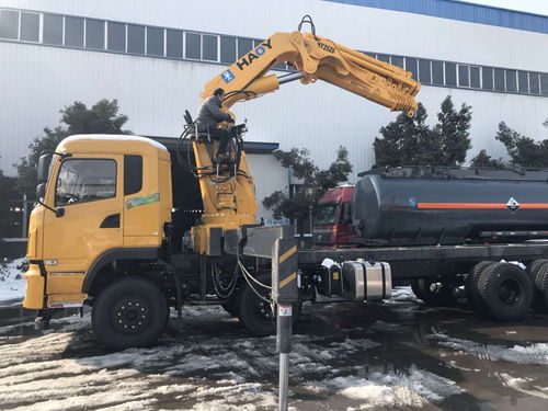 特商潍柴前四后八东风随车吊报价与运输车性能解析